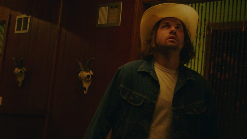 Kevin Morby Shares Video for “Don’t Underestimate Midwest American Sun”