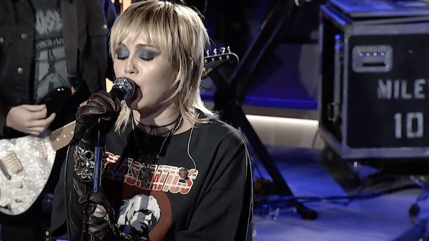 Watch Miley Cyrus Cover Hole’s “Doll Parts” on The Howard Stern Show