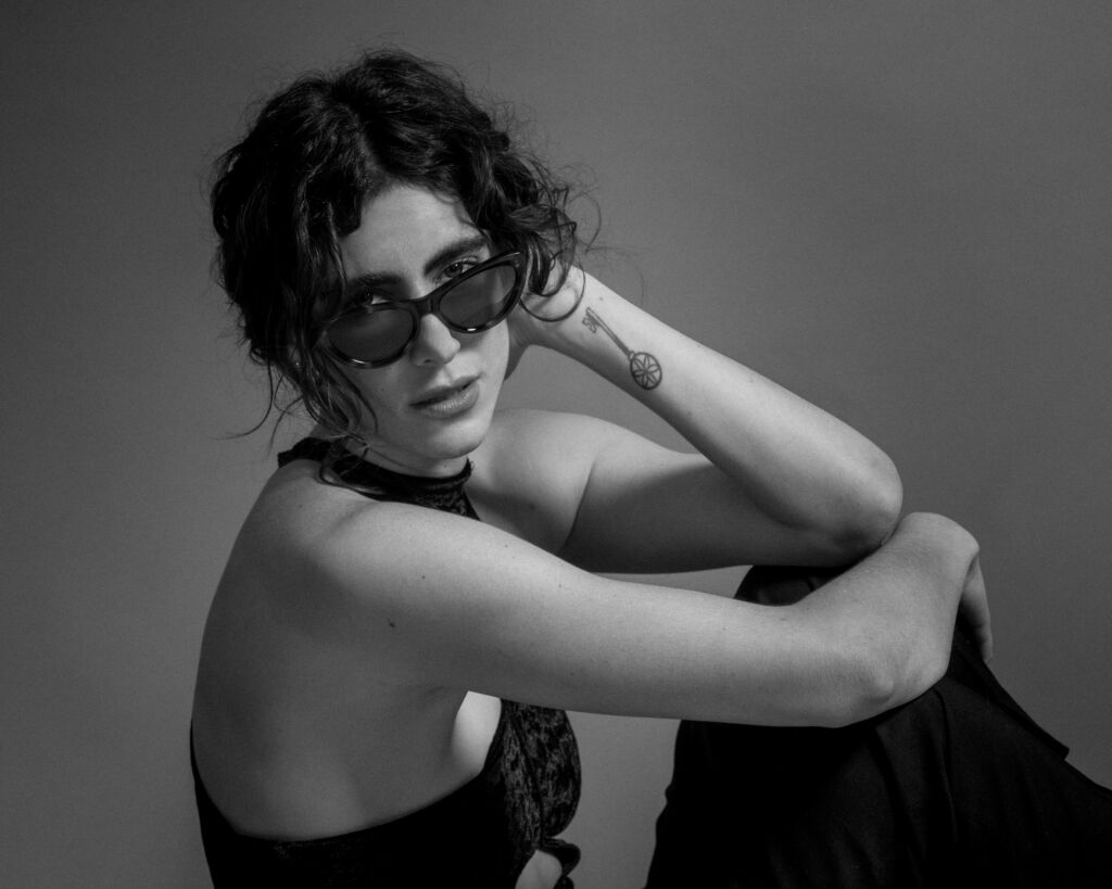 Maria Nocheydia Dials Into the Dancefloor with New Single “Acid Voicemail”