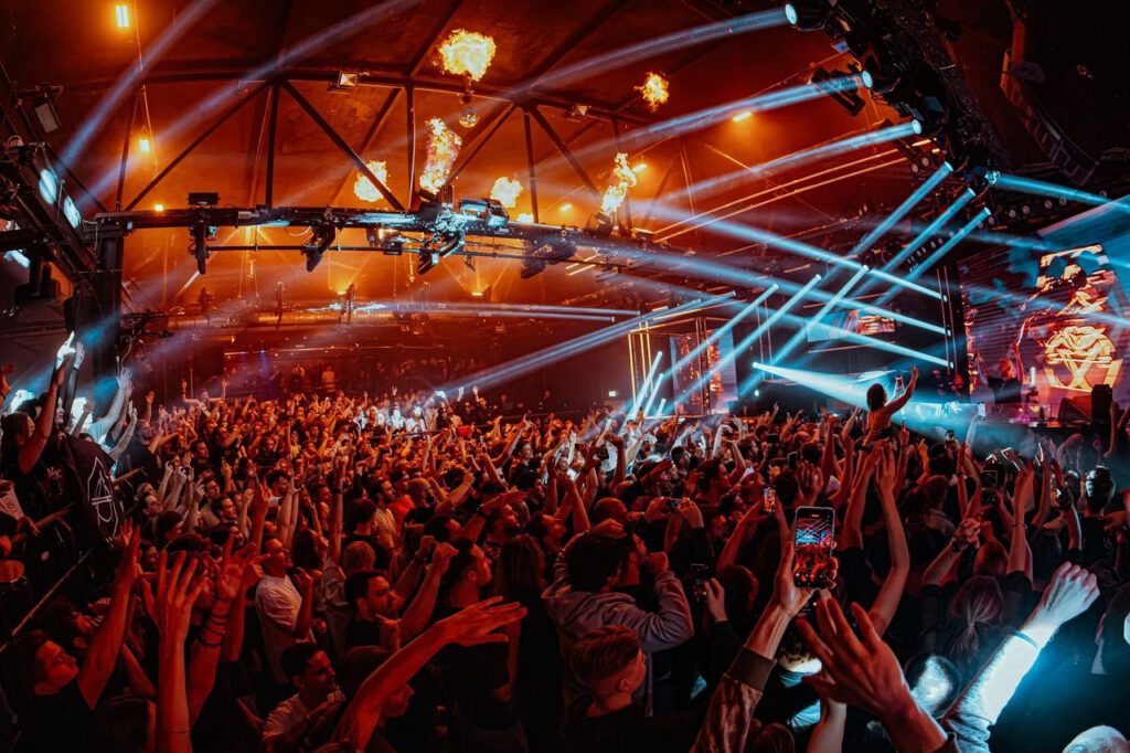 elrow Makes Cologne debut at Bootshaus this December