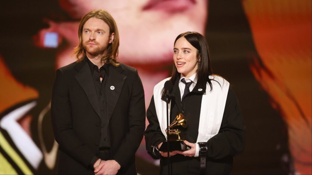 Mark Ruffalo criticizes Kevin O’Leary’s criticism of Billie Eilish