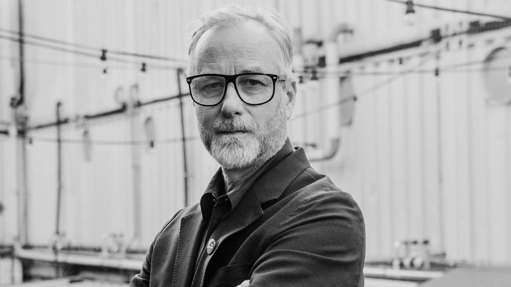 Matt Berninger Releases New EP ‘Type It Up’