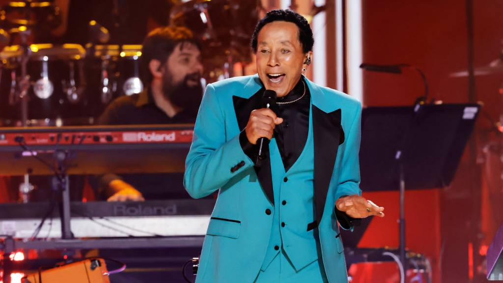 Smokey Robinson Replaces Legal Team for Second Time in Sexual Assault Suit