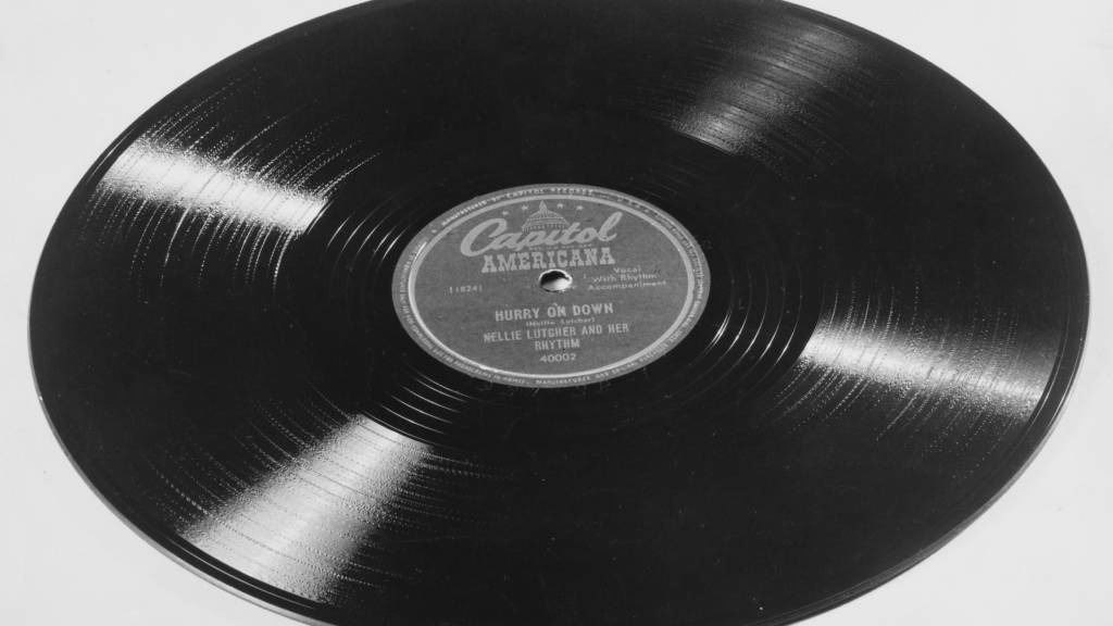 Man Sentenced for $3.6 Million Unauthorized Vinyl Operation